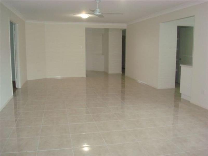 96 School Road, Wynnum West QLD 4178