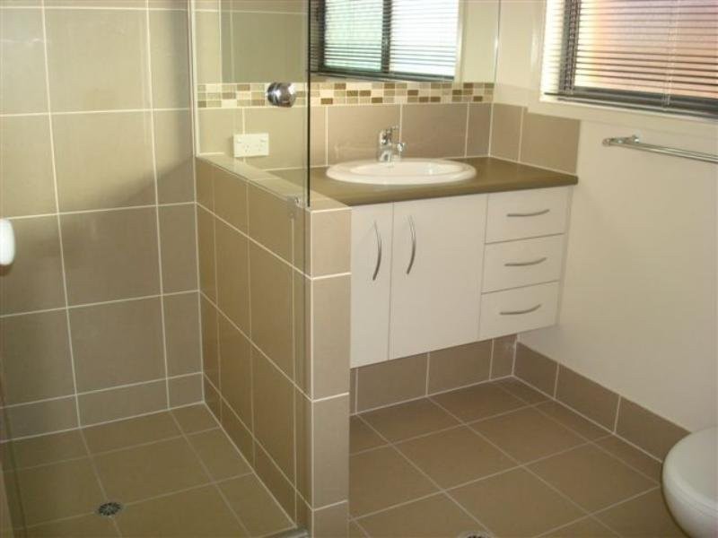 4 Begonia Court, Wynnum West QLD 4178