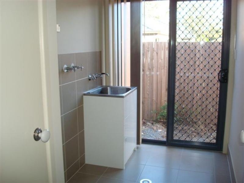 4 Begonia Court, Wynnum West QLD 4178