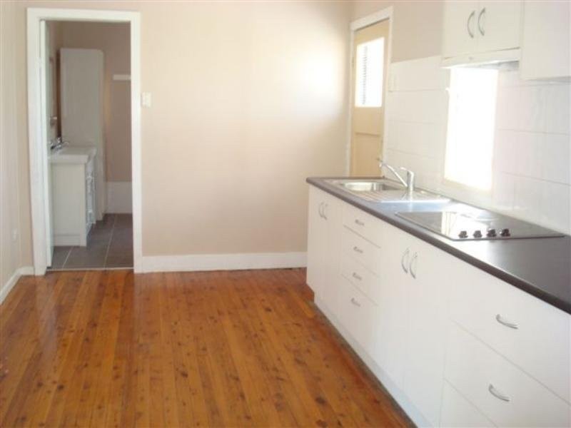 250 Whites Road, Lota QLD 4179