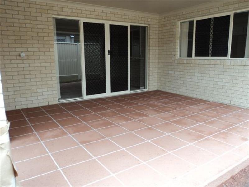 106 School Road, Wynnum West QLD 4178