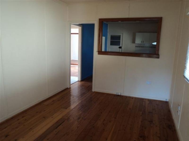 11 Haig Street, Wynnum QLD 4178