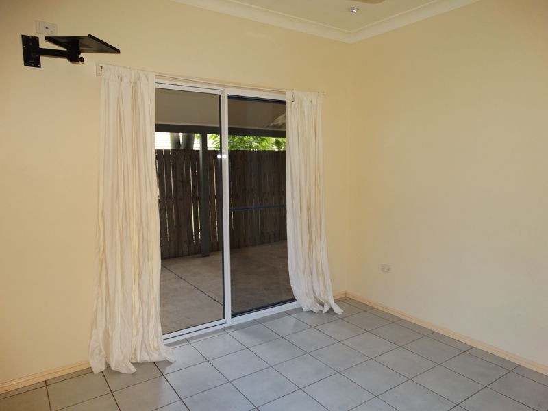 11 Haig Street, Wynnum QLD 4178