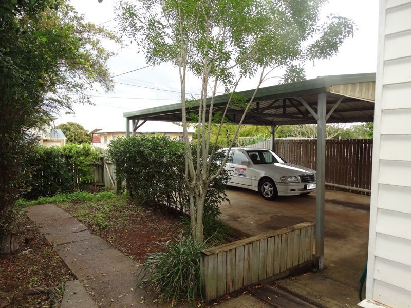 11 Haig Street, Wynnum QLD 4178