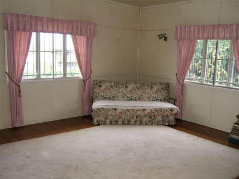 141 West Avenue, Wynnum QLD 4178