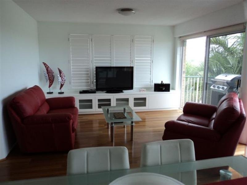 6/120 Akonna Street, Wynnum QLD 4178