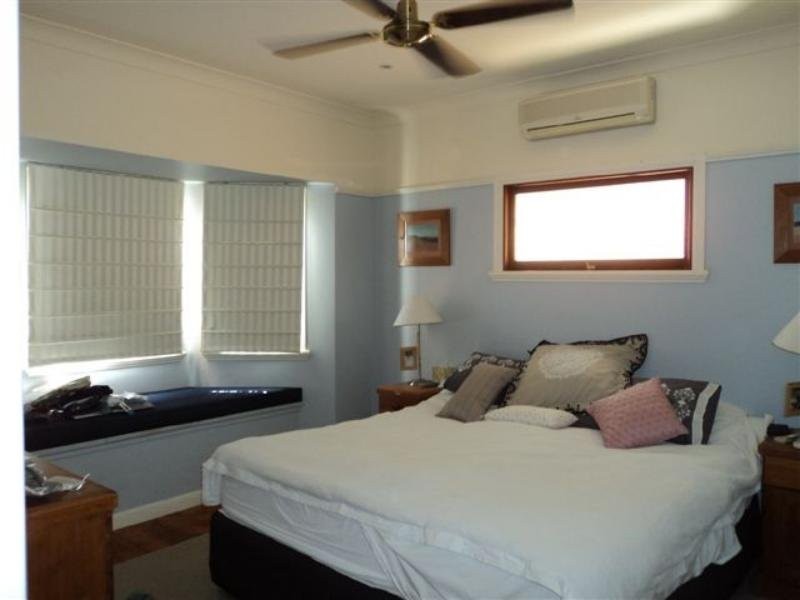 22 Stratton Terrace, Wynnum QLD 4178
