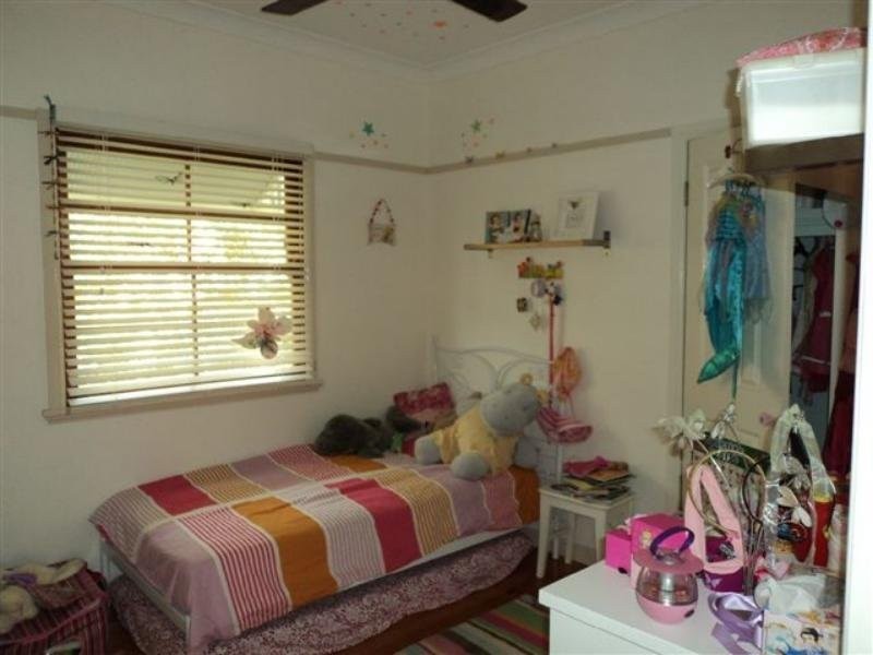 22 Stratton Terrace, Wynnum QLD 4178