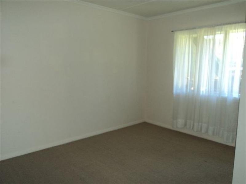 4 Wyeth Street, Wynnum QLD 4178