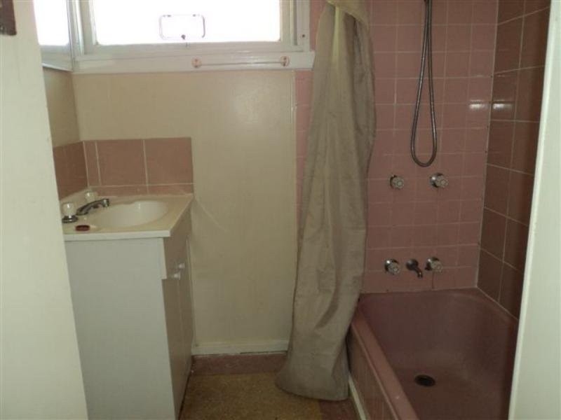 4 Wyeth Street, Wynnum QLD 4178