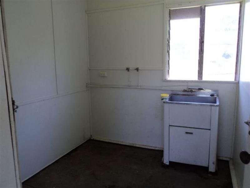 4 Wyeth Street, Wynnum QLD 4178