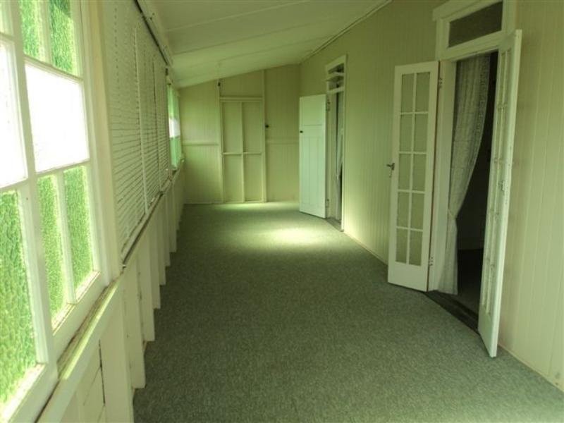 87 Preston Road, Manly QLD 4179
