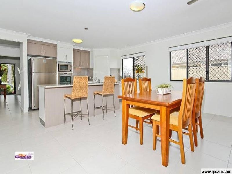 118 School Road, Wynnum West QLD 4178