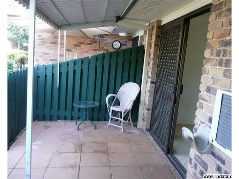 19/15 Carmichael Court, Wynnum QLD 4178