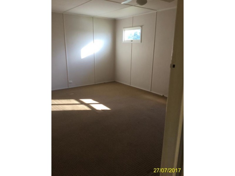 70 Youngs Road, Hemmant QLD 4174