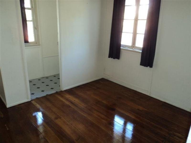 187 Wynnum Esplanade, Wynnum QLD 4178