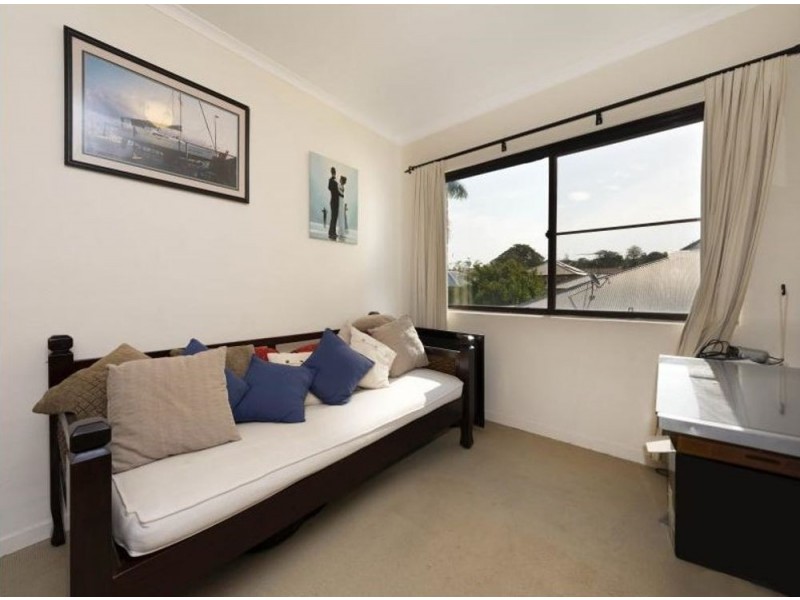 5/14 Nelson Parade, Manly QLD 4179