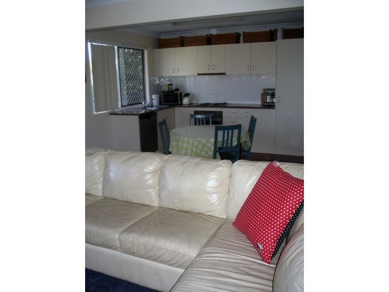 1/72 McFadden Street, Wynnum QLD 4178