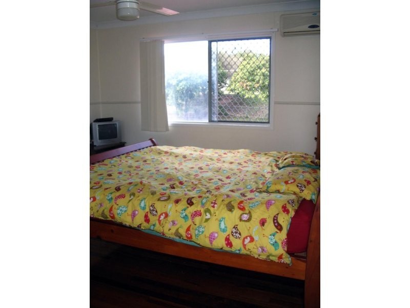 1/72 McFadden Street, Wynnum QLD 4178