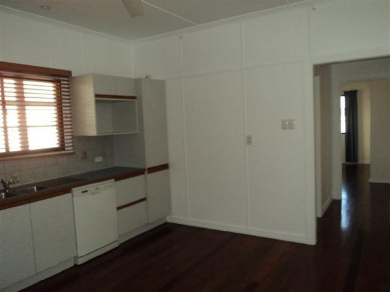 23 Faine Street, Manly West QLD 4179
