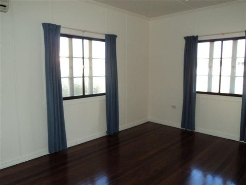 23 Faine Street, Manly West QLD 4179