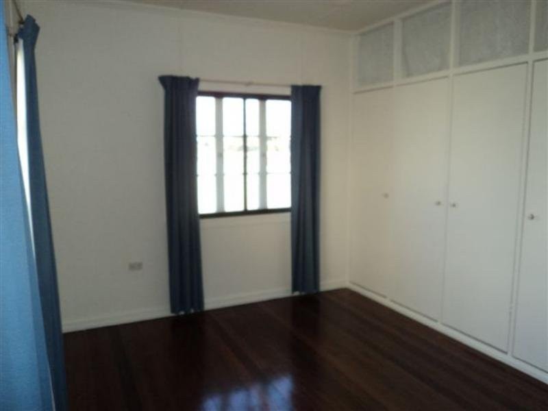23 Faine Street, Manly West QLD 4179