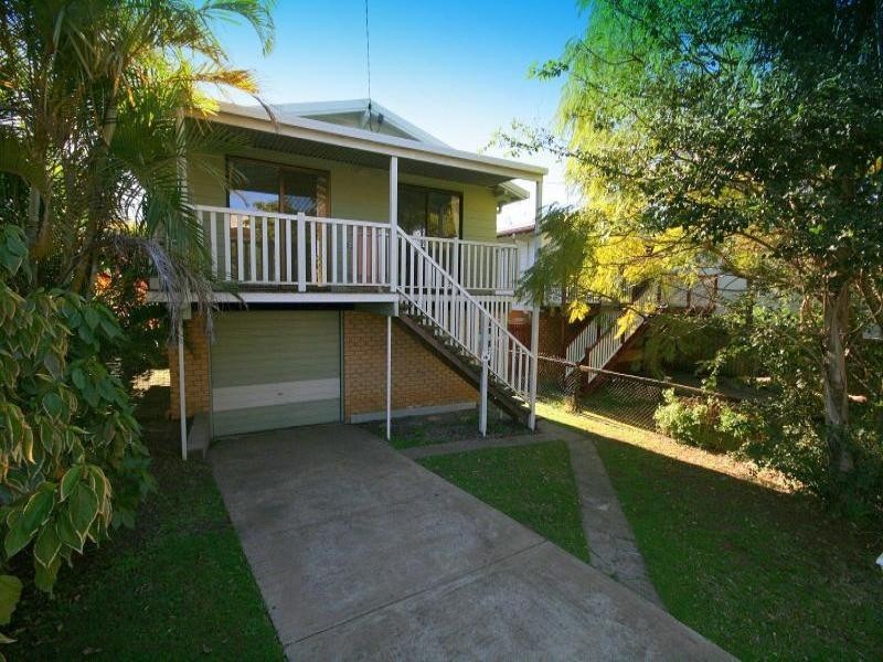 17 Cedar Street, Wynnum QLD 4178