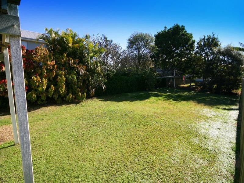 17 Cedar Street, Wynnum QLD 4178
