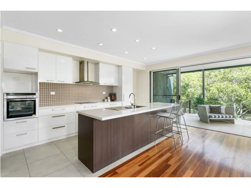 42 St Catherines Terrace, Wynnum QLD 4178