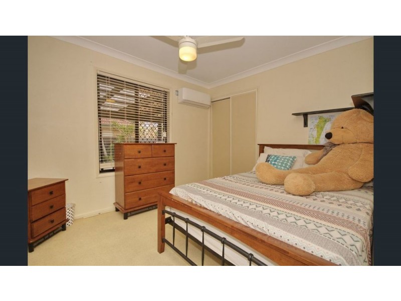 13 Ursula Place, Wynnum West QLD 4178