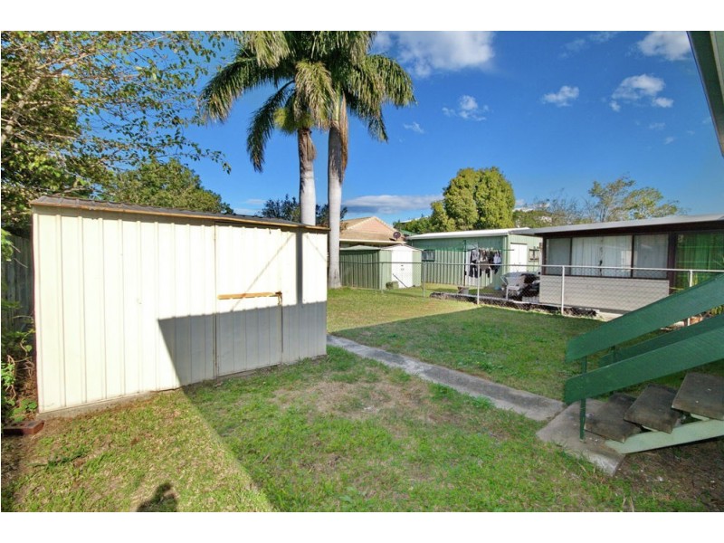 8 West Avenue, Wynnum QLD 4178