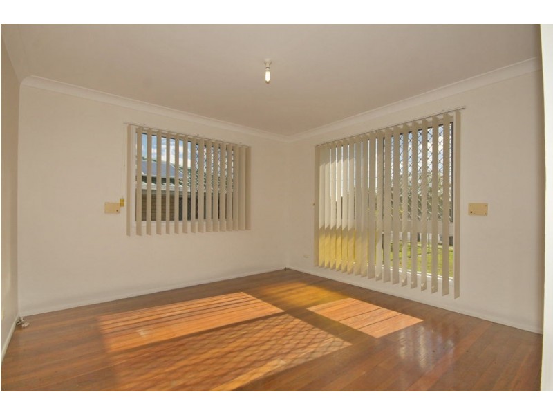 8 West Avenue, Wynnum QLD 4178