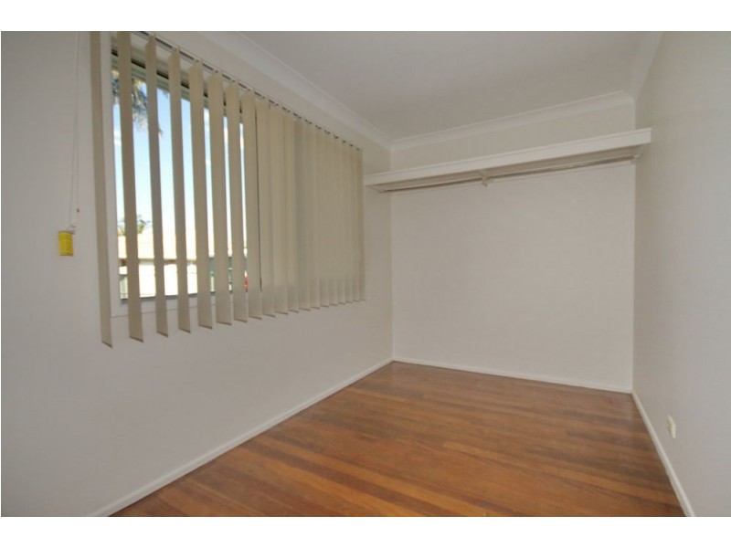 8 West Avenue, Wynnum QLD 4178