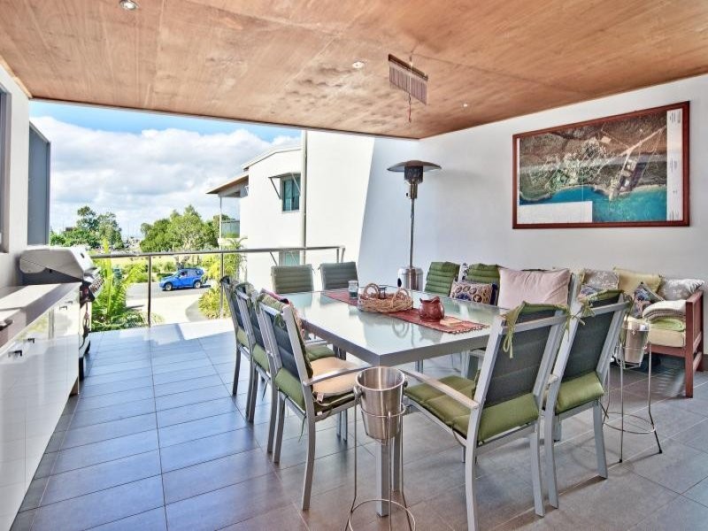 4/435 Esplanade, Manly QLD 4179