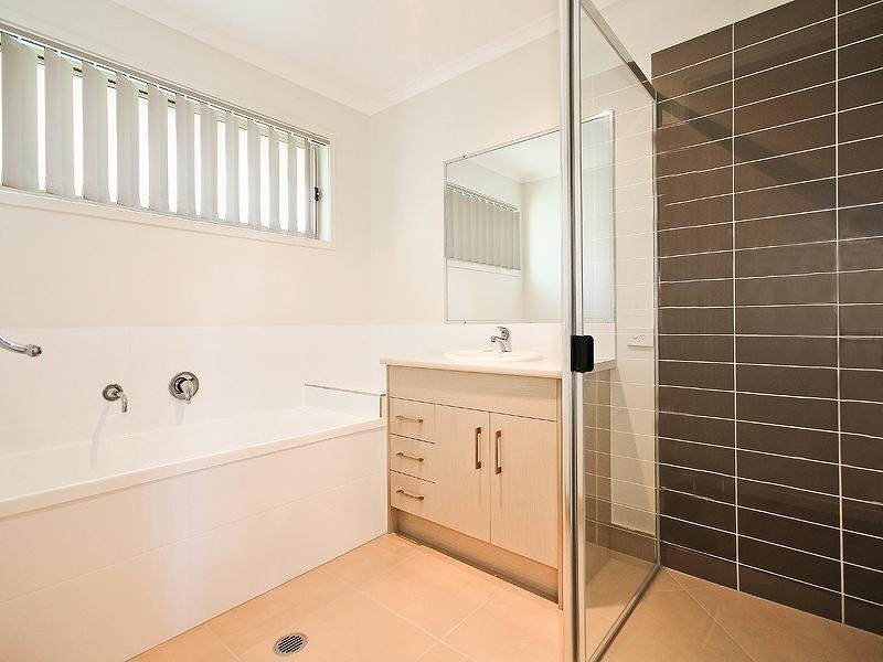 29 Barnham Street, Wynnum QLD 4178