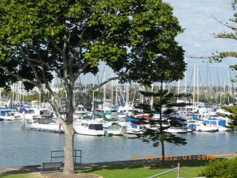 481 Royal Esplanade, Manly QLD 4179