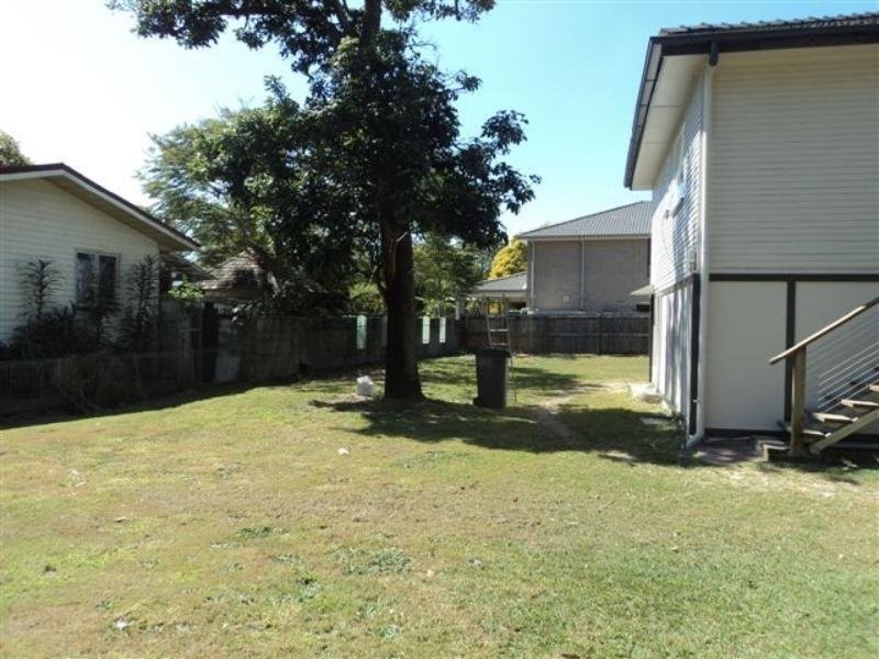 78 Randall Road, Wynnum West QLD 4178