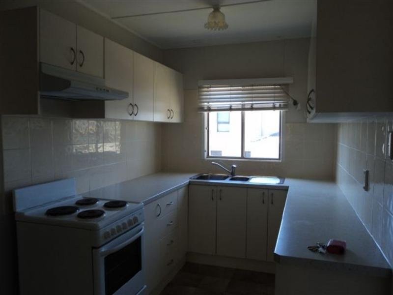 78 Randall Road, Wynnum West QLD 4178