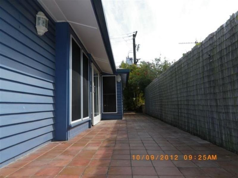 36 Madgwick Street, Wynnum QLD 4178