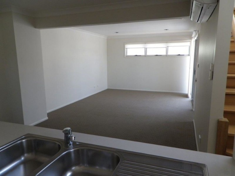 1/57 Yamboyna Street, Manly QLD 4179