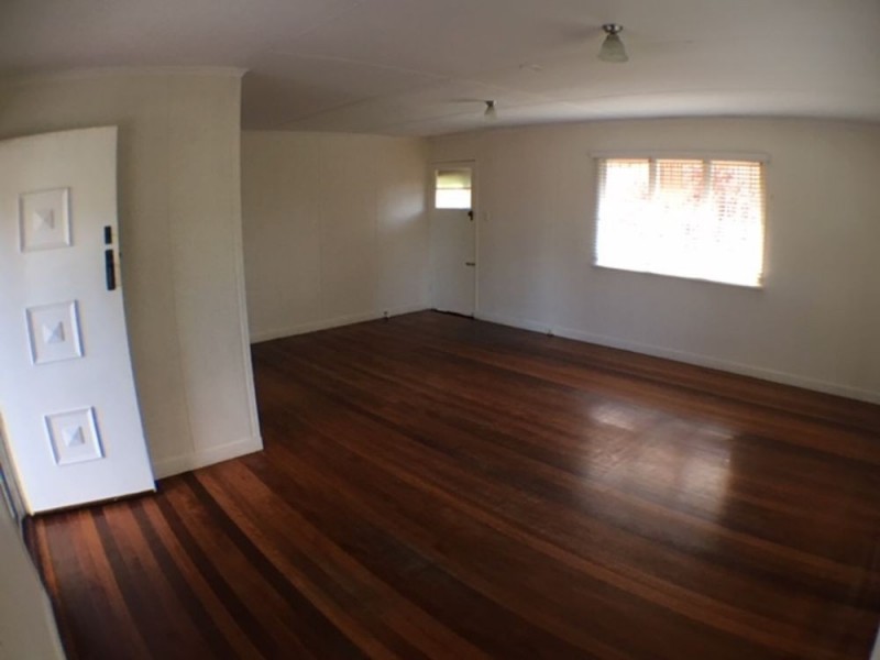 15 Pavlu Street, Wynnum West QLD 4178