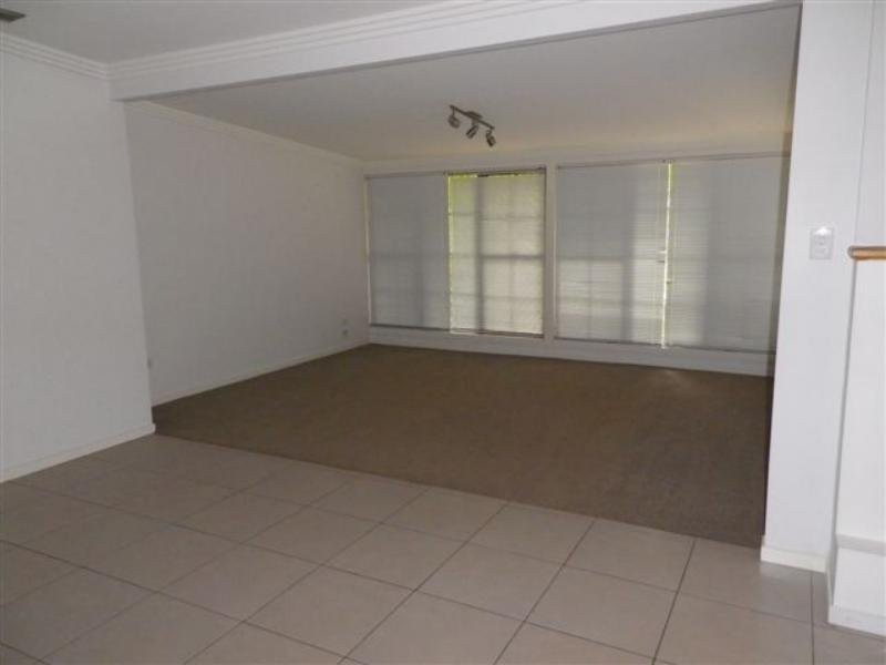 24 Meron Street, Wynnum West QLD 4178