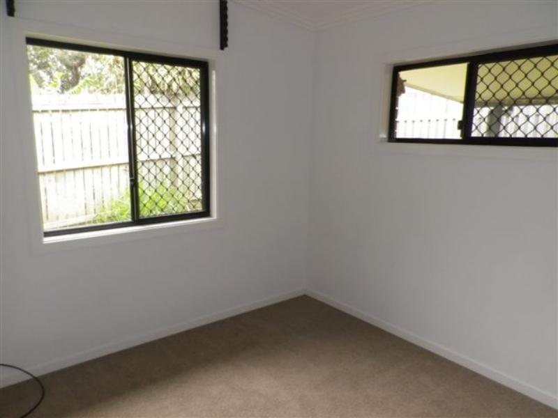 24 Meron Street, Wynnum West QLD 4178