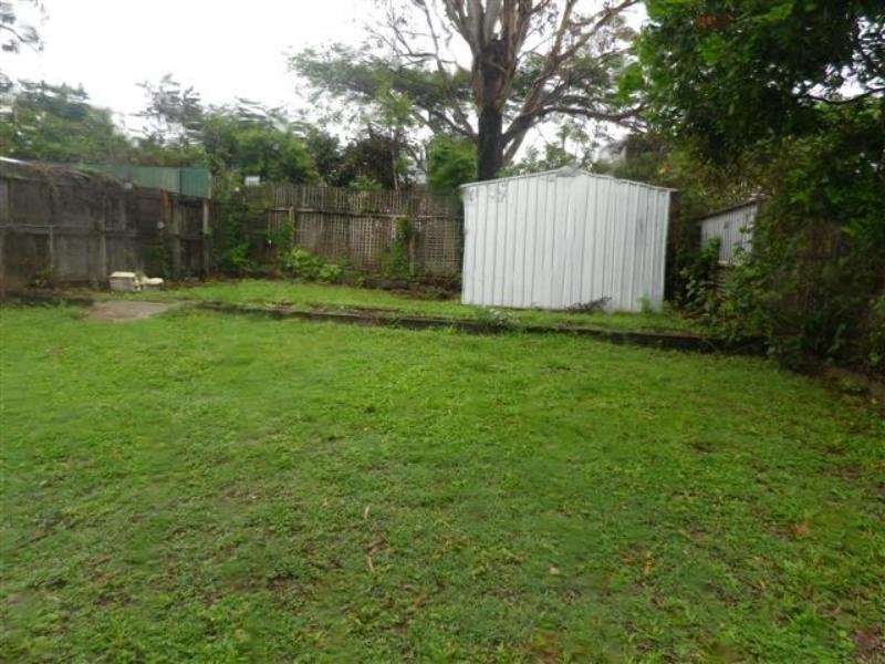 24 Radius Street, Wynnum QLD 4178
