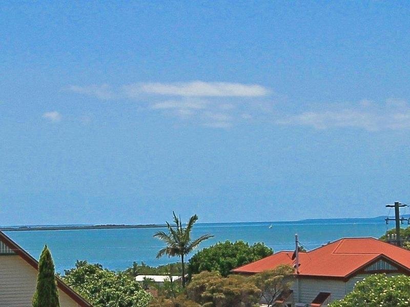 70 Cedar Street, Wynnum QLD 4178