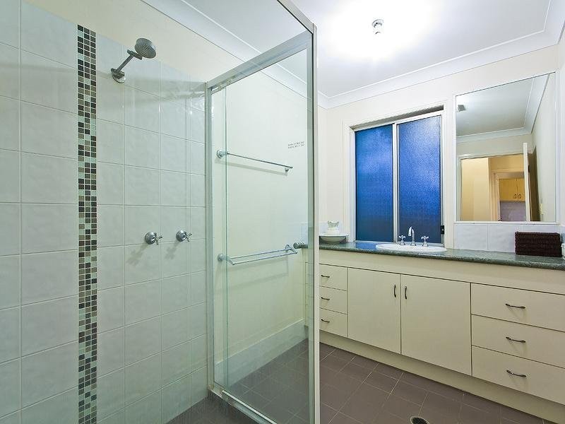87 Mountjoy Terrace, Manly QLD 4179