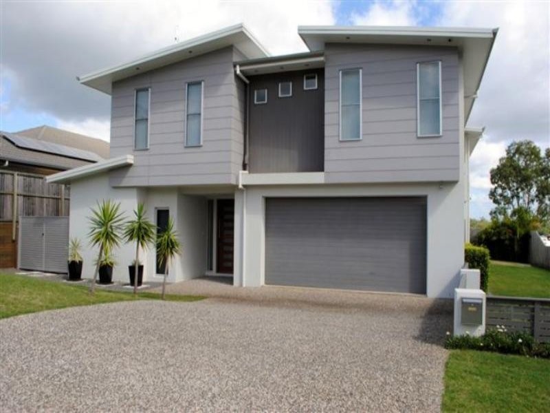 11 Whatmore Place, Manly West QLD 4179