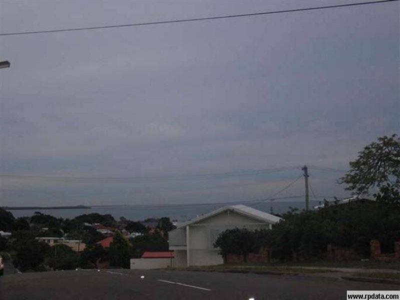 31 Arnold Street, Manly QLD 4179