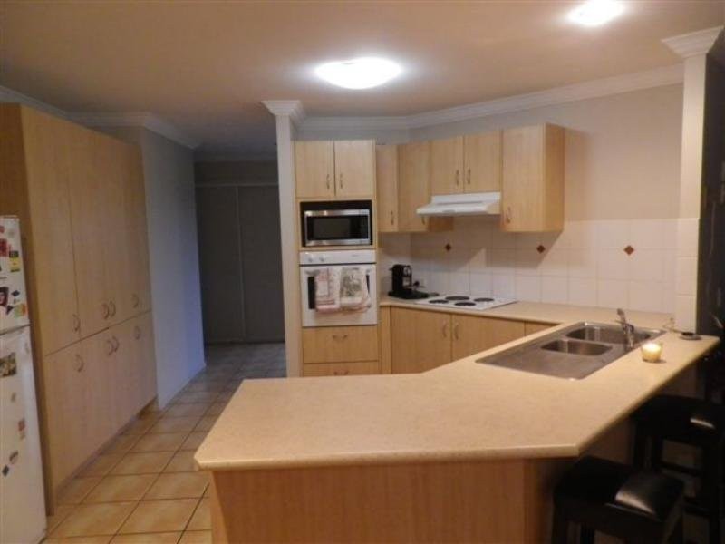 4 Matlock Court, Hemmant QLD 4174