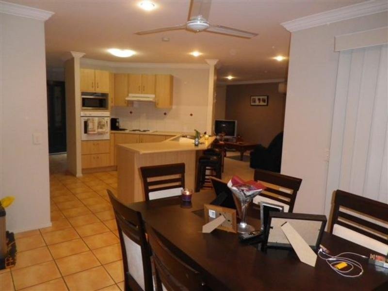 4 Matlock Court, Hemmant QLD 4174